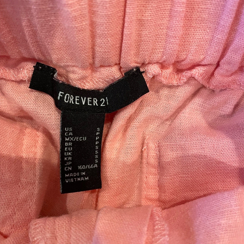 Forever 21 Shorts - Picture 3 of 3
